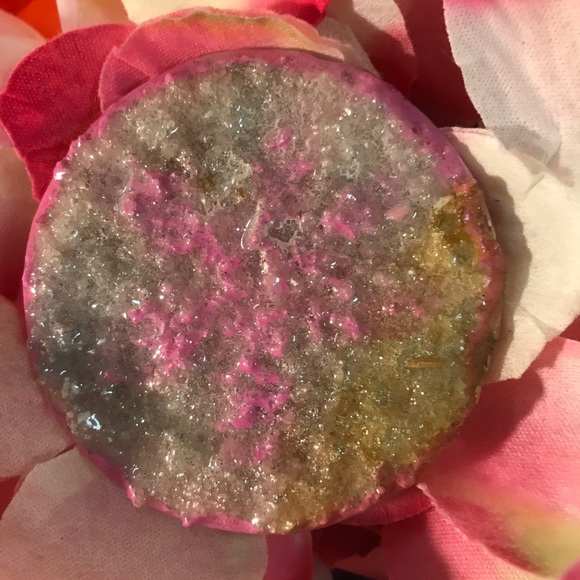 💕🤍Brooch🤍💕 - Picture 9 of 17